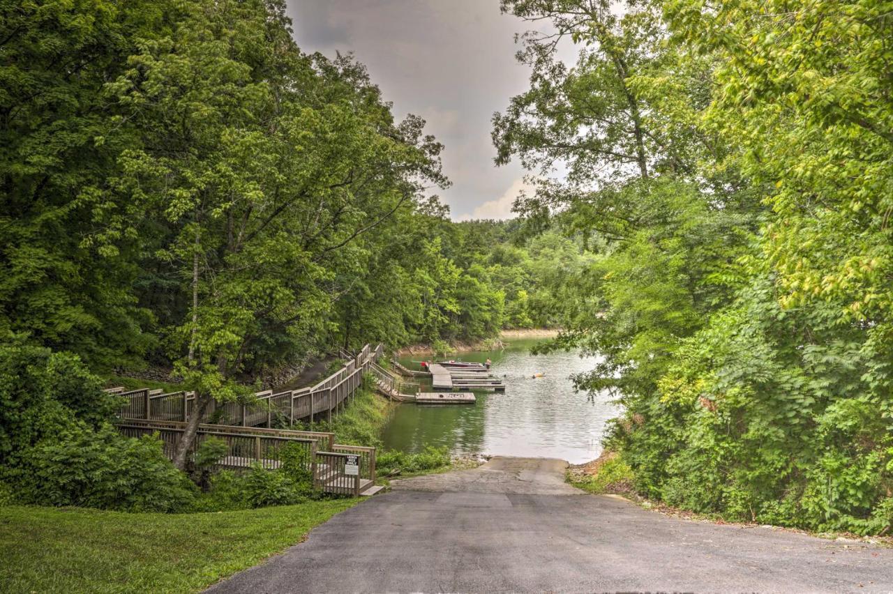Sevierville Cabin With Wraparound Deck And Lake Access Exterior foto